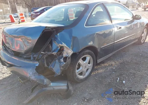 1997 Acura Cl 3.0 из США, поврежденный, VIN 19UYA2258VL005250